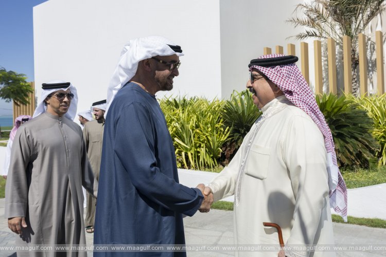 UAE President visits King of Bahrain at his residence in Abu Dhabi