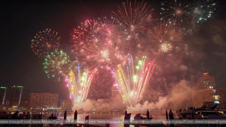 జనవరి 14 వరకు అద్భుతమైన పైరోటెక్నిక్‌లు