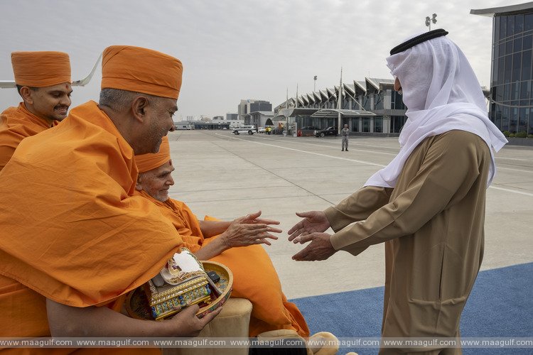Global Hindu Leader Mahant Swami Maharaj arrives in Abu Dhabi