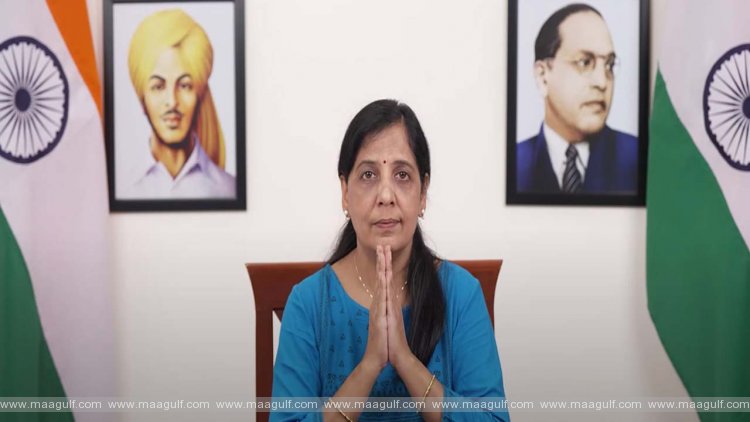1 మద్దతు కోరుతూ…వాట్సాప్ నెంబర్ షేర్ చేసిన కేజ్రీవాల్ భార్య