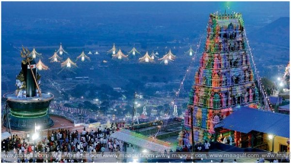 మహా శివరాత్రి.. భక్తులతో కిటకిటలాడుతున్న ఆలయాలు