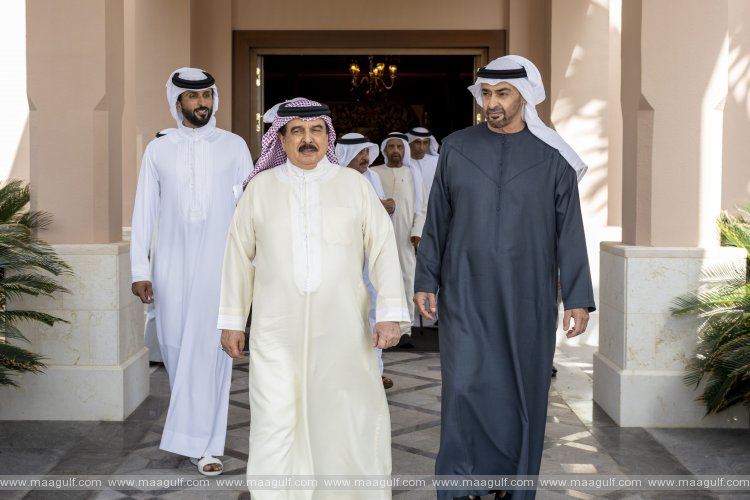 20 UAE President, King of Bahrain discuss fraternal relations, regional developments