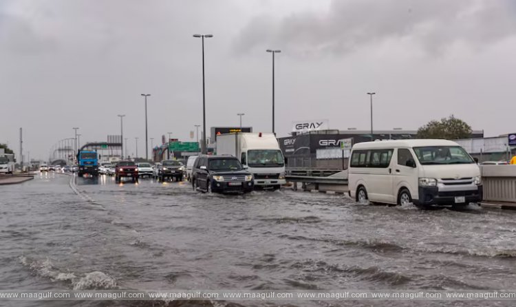 uae-red-alert-issued-as-hazardous-weather-intensifies-across-country