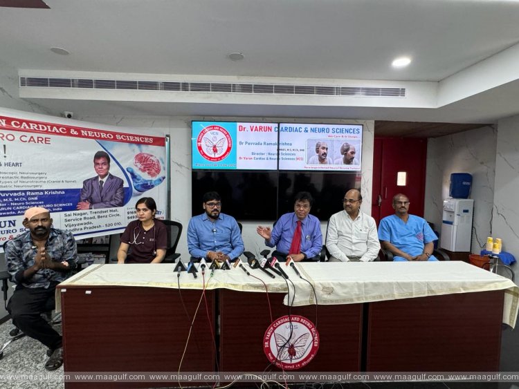 1 ప్రపంచంలోనే అత్యంత అరుదైన శస్త్రచికిత్స చేసిన ప్రముఖ న్యూరో సర్జన్ పువ్వాడ రామకృష్ణ