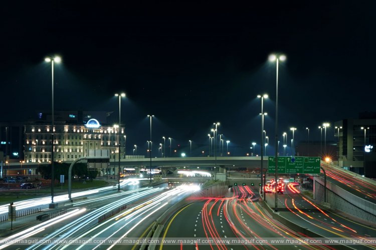 RTA upgrades 900 lighting units to LED technology along 9 km of Sheikh Rashid Street