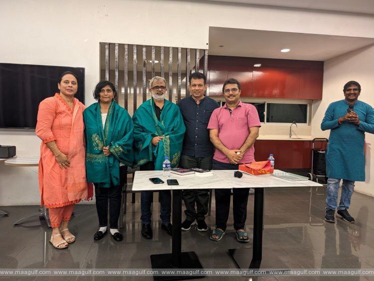 సింగపూర్ లో ఘనంగా \'పాట షికారుకొచ్చింది\' పుస్తక ఆవిష్కరణ