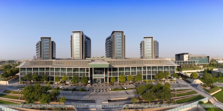 20 Shakhbout Medical City performs bile duct injury repair using robotic surgery