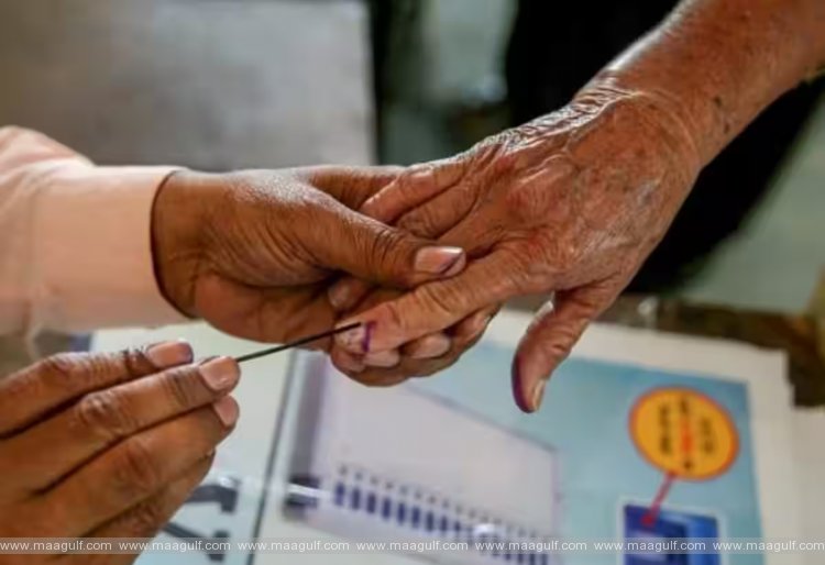 Polling continues peacefully in Telugu states
