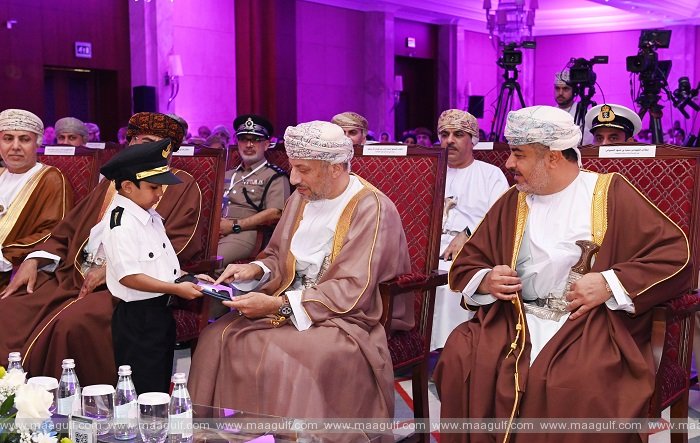 రెండేళ్ల పాటు కాలేజీ విద్యార్థులకు ఉచిత ట్రాన్స్ పోర్ట్