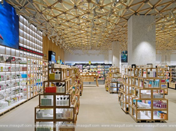 Shopping Haven Gold Apple Announces Grand Beauty Days with Star-Studded Festivities
