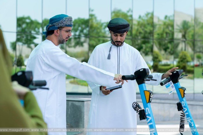 ఒమన్ లో ఎలక్ట్రిక్ స్కూటర్‌లతో స్మార్ట్ మొబిలిటీ సర్వీస్ ట్రయల్ ప్రారంభం