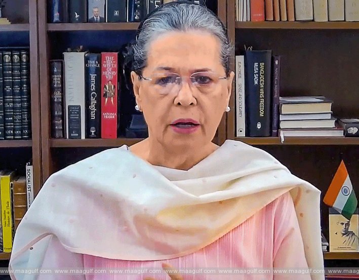 సోనియా గాంధీ తెలంగాణ పర్యటన రద్దు