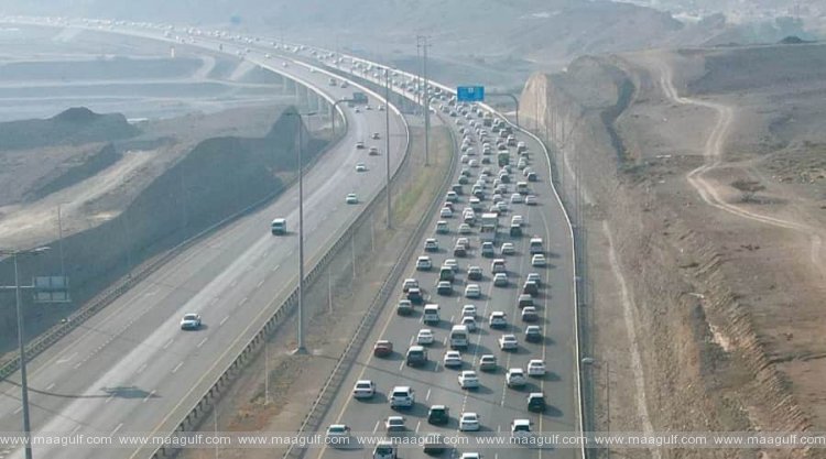 మస్కట్ ఎక్స్‌ప్రెస్ వే.. పాక్షికంగా రీ ఓపెన్