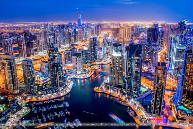 రాత్రిపూట ప్రపంచంలోనే అత్యంత సుందరమైన నగరంగా దుబాయ్