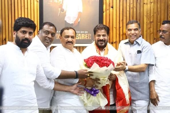 ముఖ్యమంత్రి రేవంత్ రెడ్డిని అభినందించిన టీపీసీసీ కార్యవర్గం