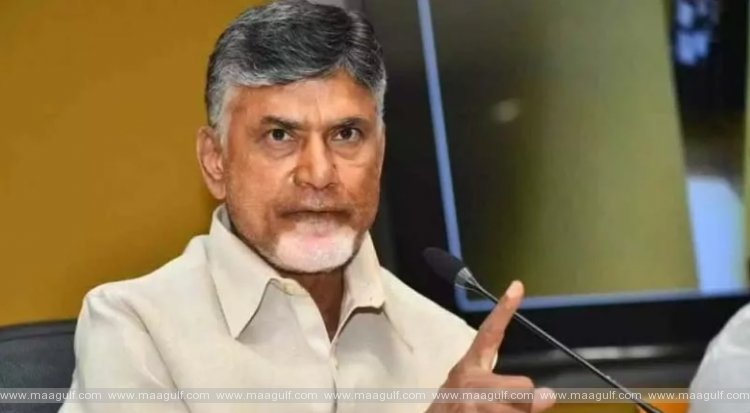 కాళ్లకు దండం పెట్టే సంస్కృతి వద్దు: సీఎం చంద్రబాబు
