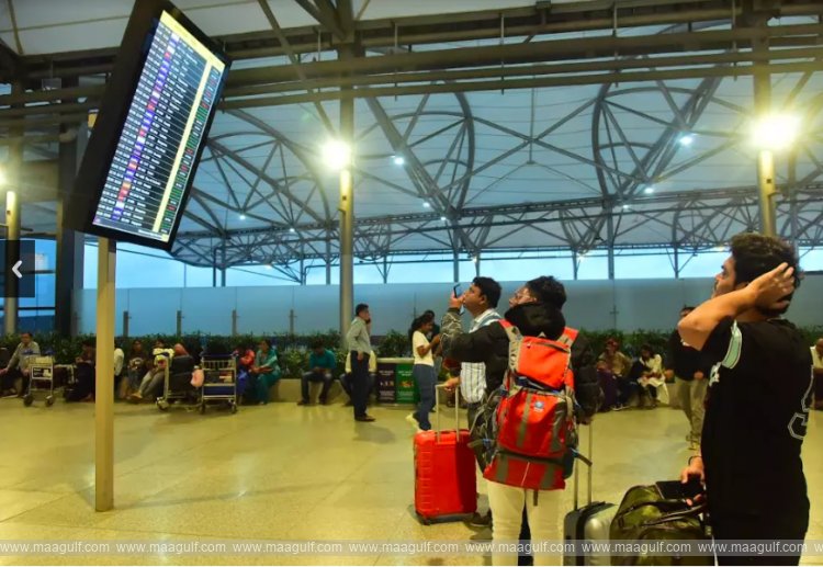 హైదరాబాద్ నుంచి 30 విమానాలు రద్దు