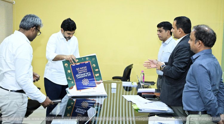 అకడమిక్ క్యాలెండర్ విడుదల చేసిన నారా లోకేష్