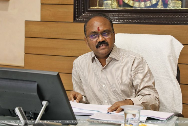 భక్తులను మోసం చేస్తున్న ద‌ళారుల‌పై చట్టపరమైన చర్యలు: TTD EO