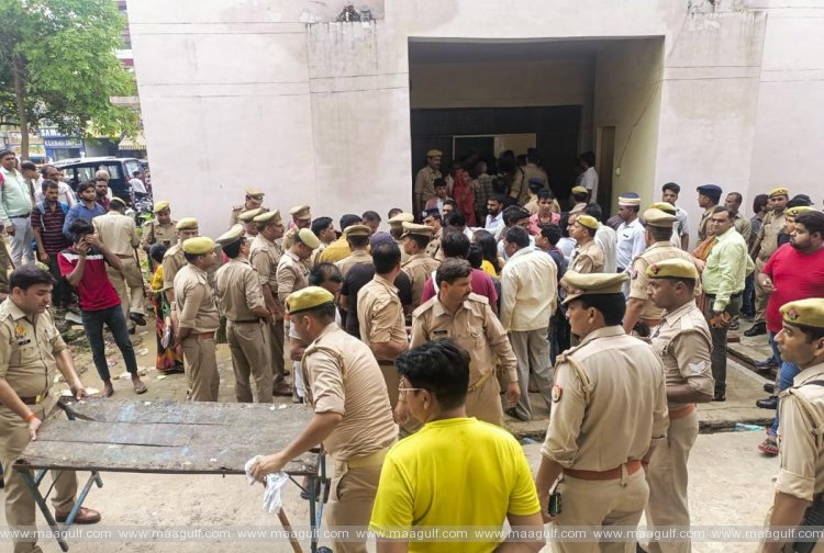 యూపీ తొక్కిసలాటలో 100 మందికి పైగా మృతి