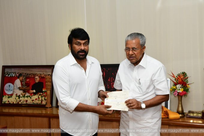 ముఖ్యమంత్రి పినరయ్ విజయన్‌తో చిరంజీవి భేటీ