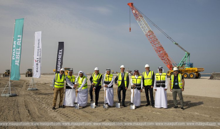 Nakheel awards AED810m contract for marine works at Palm Jebel Ali