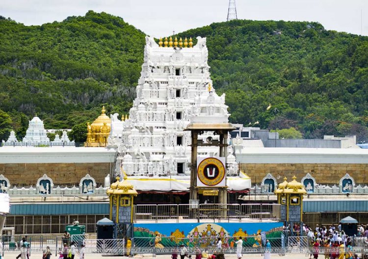 1 రంగరంగ వైభవంగా శ్రీవారి బ్రహ్మోత్సవాలు, సీఎంకు ఆహ్వానం