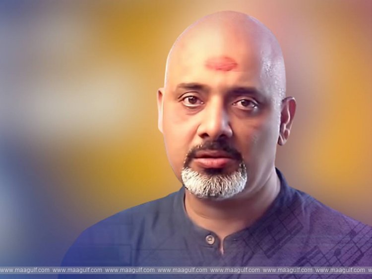 స్టార్ గేయ రచయిత...!