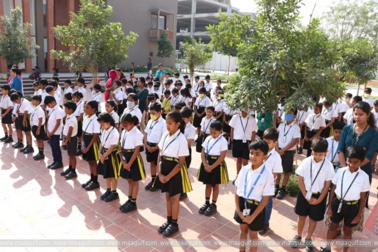 సోమ‌వారం రోజున‌ పాఠశాలలకు సెలవు…