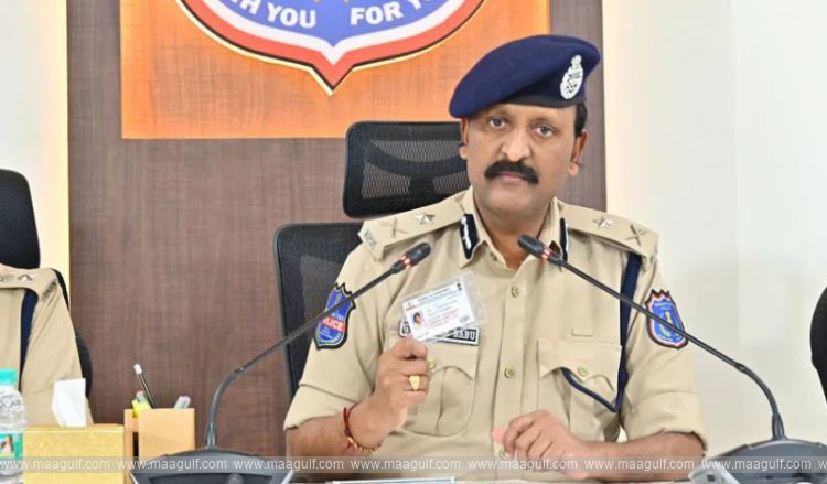 ఉద్యోగాలు ఇప్పిస్తామని డబ్బులు తీసుకుంటున్న గ్యాంగ్ అరెస్ట్..