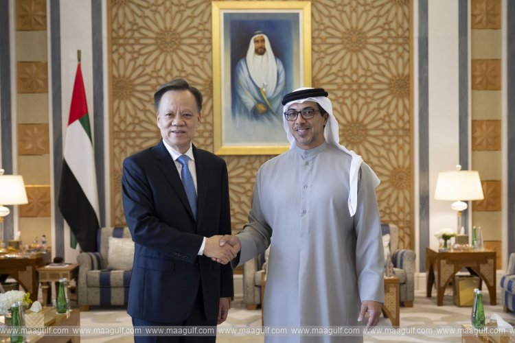 Mansour bin Zayed receives Member of Politburo of Chinese Communist Party