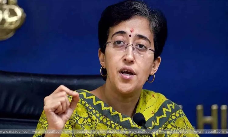 కార్లు, బంగ్లాల కోసం మేం పాలిటిక్స్ చేయం: ఆతిశీ