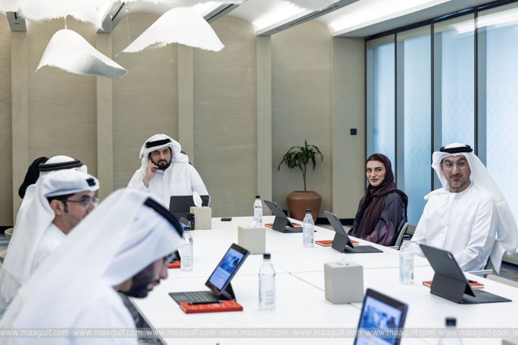 Ahmed bin Mohammed chairs Dubai Media Council meeting