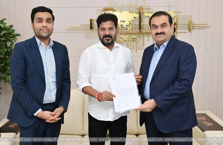 యంగ్ ఇండియా స్కిల్స్ యూనివర్సిటీకి అదానీ గ్రూప్‌ రూ.100 కోట్ల విరాళం