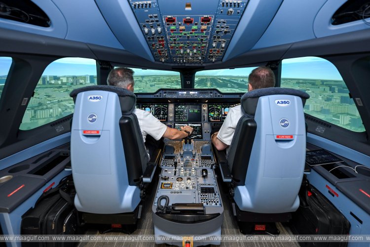 Emirates invests $48 million in pilot, crew training systems