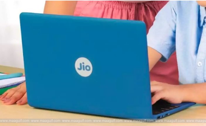 జియో బుక్ పై భారీ డిస్కౌంట్ ఆఫర్