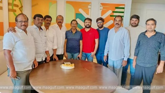 దేవర డిస్ట్రిబ్యూటర్స్ కు గ్రాండ్ పార్టీ ఇచ్చిన నిర్మాత నాగవంశీ