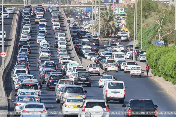 182 రోజులలో 3 మిలియన్ల ట్రాఫిక్ ఉల్లంఘనలు..!!