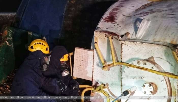 అల్ దఖిలియాలో ట్రక్కు ప్రమాదం.. ఇద్దరు మృతి