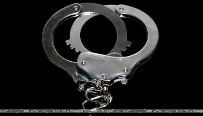 ఒమన్‌లో చోరీలకు పాల్పడుతున్న ఇద్దరు అరెస్ట్..!