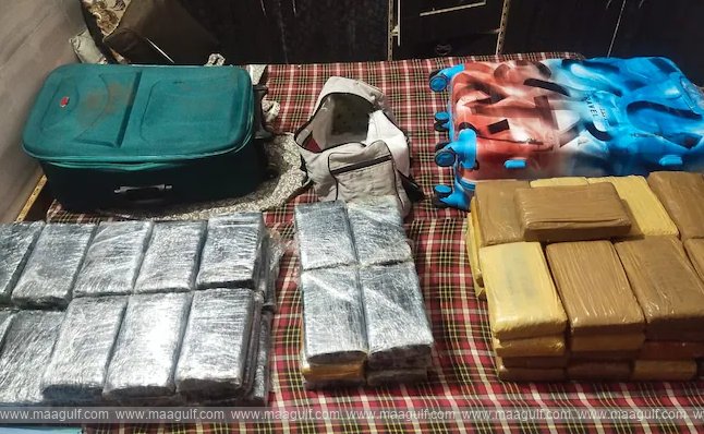 ఢిల్లీ లో భారీ కొకైన్ పట్టుబడి:₹900 కోట్లు విలువైన మత్తు పదార్థం స్వాధీనం