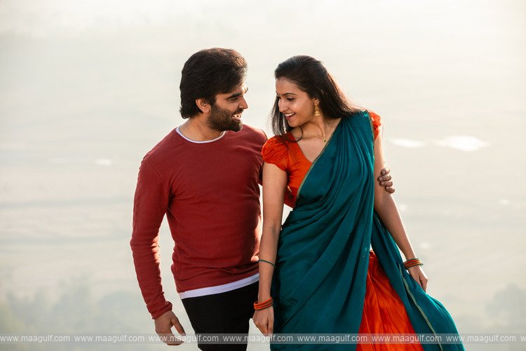 \'అక్కడ అమ్మాయి ఇక్కడ అబ్బాయి\' నుంచి మెస్మరైజింగ్ సాంగ్ లే లే లే లే