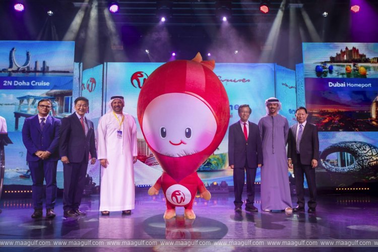 Resorts World Cruises Celebrates Maiden Sailing from Dubai
