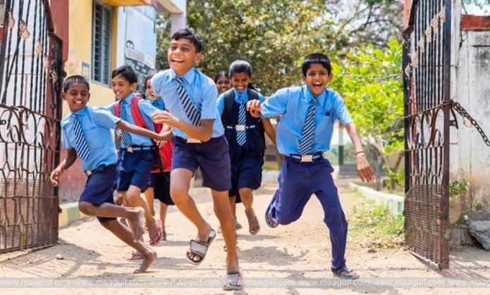 తెలంగాణలో కులగుణన నేపథ్యంలో ఒక్కపూట బడులు