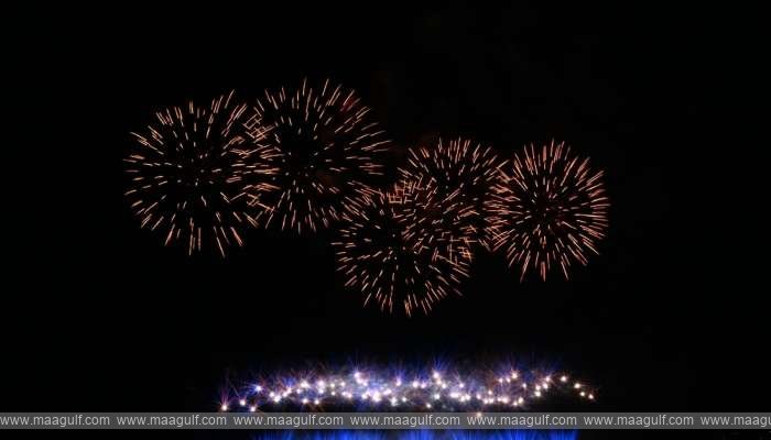 54వ గ్లోరియస్ జాతీయ దినోత్సవం.. దద్దరిల్లిన ఒమన్ ఆకాశం..!!