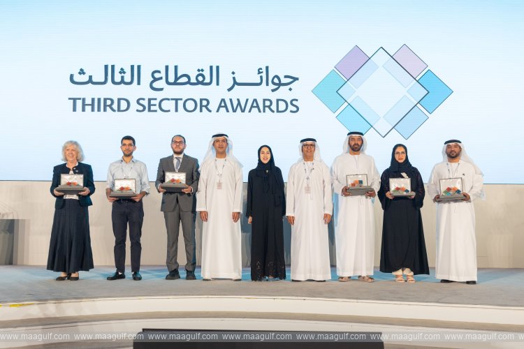 Abu Dhabi Department of Community Development concludes Third Sector Forum; honours outstanding contributions
