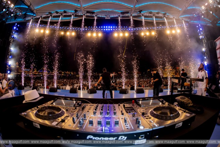 Global Village Main Stage ignites with The Legend ‘Tamer Hosny’ in a remarkable performance last night