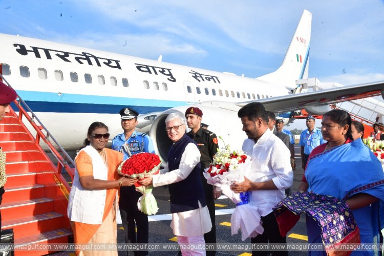 హైదరాబాద్ చేరుకున్న రాష్ట్రపతి ద్రౌపది ముర్ము