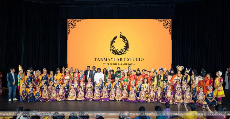 దుబాయ్ లో నయనానందంగా సాగిన తన్మయి ఆర్ట్ స్టూడియో \'నృత్యార్చన\'