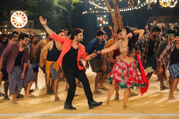 \'అక్కడ అమ్మాయి ఇక్కడ అబ్బాయి\' నుంచి స్పెషల్ మాస్ నంబర్ టచ్ లో ఉండు సాంగ్ రిలీజ్